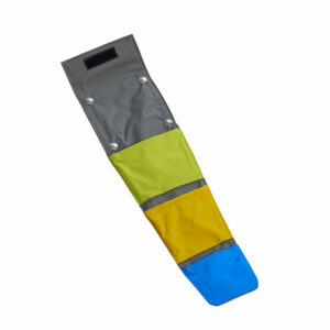 Buster ActivityMat 3-Pocket Purse - Level 2 Task
